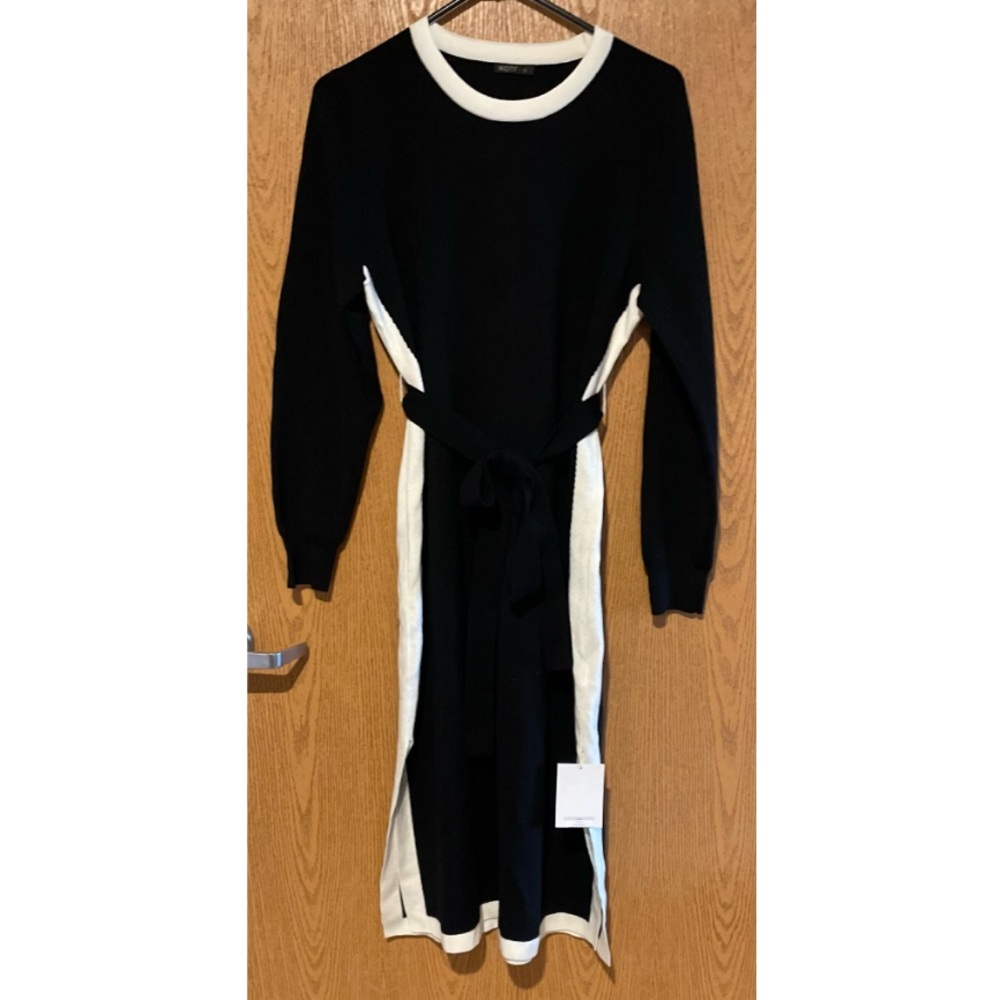 SALE🎈NWT GORGEOUS MOTIF MIDI BLACK DRESS WITH WHITE ACCENTS AND BELT!